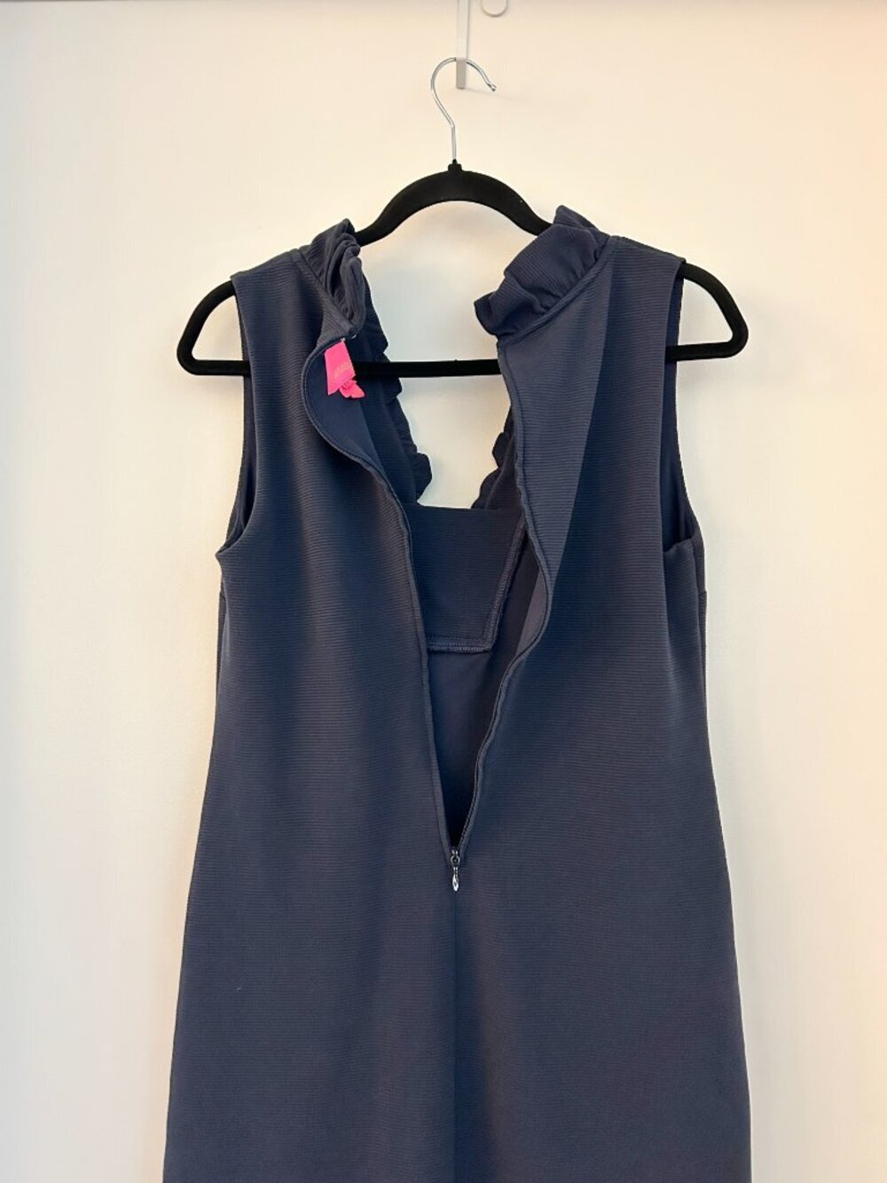Lilly Pulitzer Tisbury Knit V-Neck Sleeveless Ruffle Sheath Dress True Navy M - Picture 10 of 10